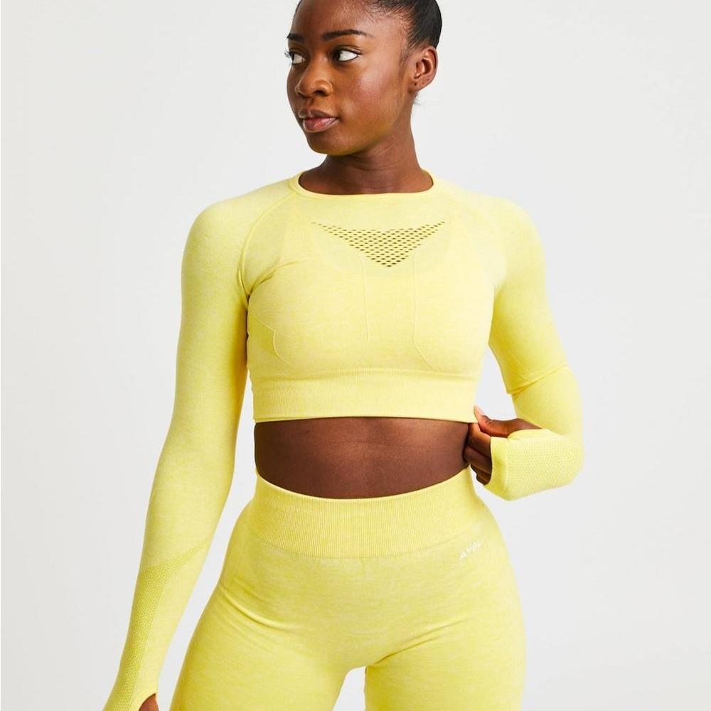 AYBL seamless long sleeve crop top yellow size medium with cut outs